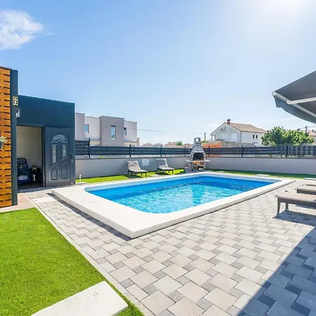Awesome In * Privlaka (Zadar)